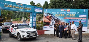 The Governor of Arunachal Pradesh Brig. (Dr.) B.D. Mishra (Retd.) flag off the second edition of Indo  Bhutan Friendship Car Rally 2017 at Itanagar on 21st November 2017. 